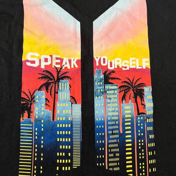 BTS Speak Yourself Tour Pop Up Store LA City Of Angel Limited T Shirt - Picture 2 of 4